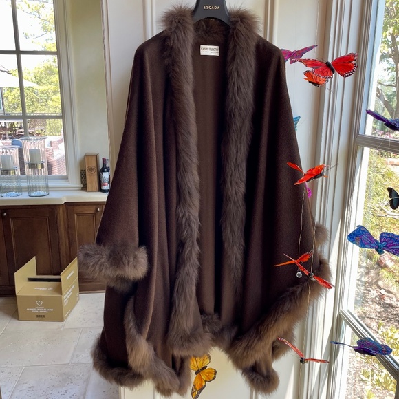 Peruvian Perfection Jackets & Blazers - Baby Alpaca Cape made in Peru - Peruvian Perfection